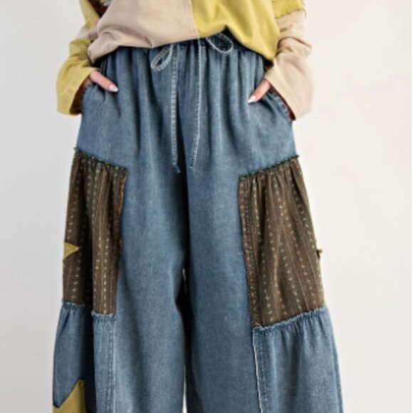 EASEL CHAMBRAY PATCHED WIDE LEG PANT NWT - Picture 4 of 9